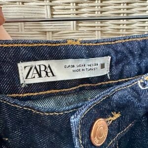 Zara Dark Blue Denim Jeans. 28 x 30. Worn only a few times.